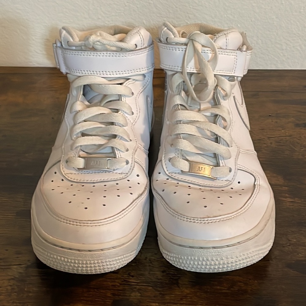 Nike Air Force 1 White hi tops size 5.5 - Picture 2 of 10